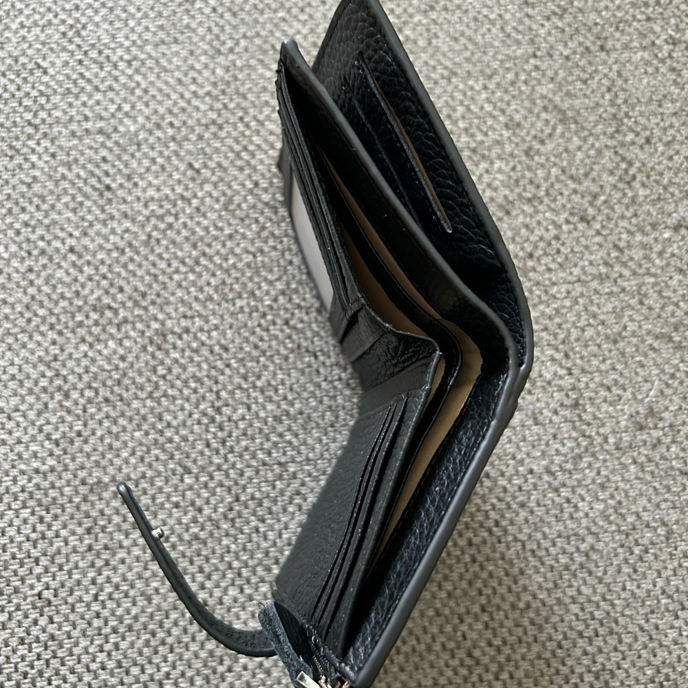 Men's Black Leather Wallet